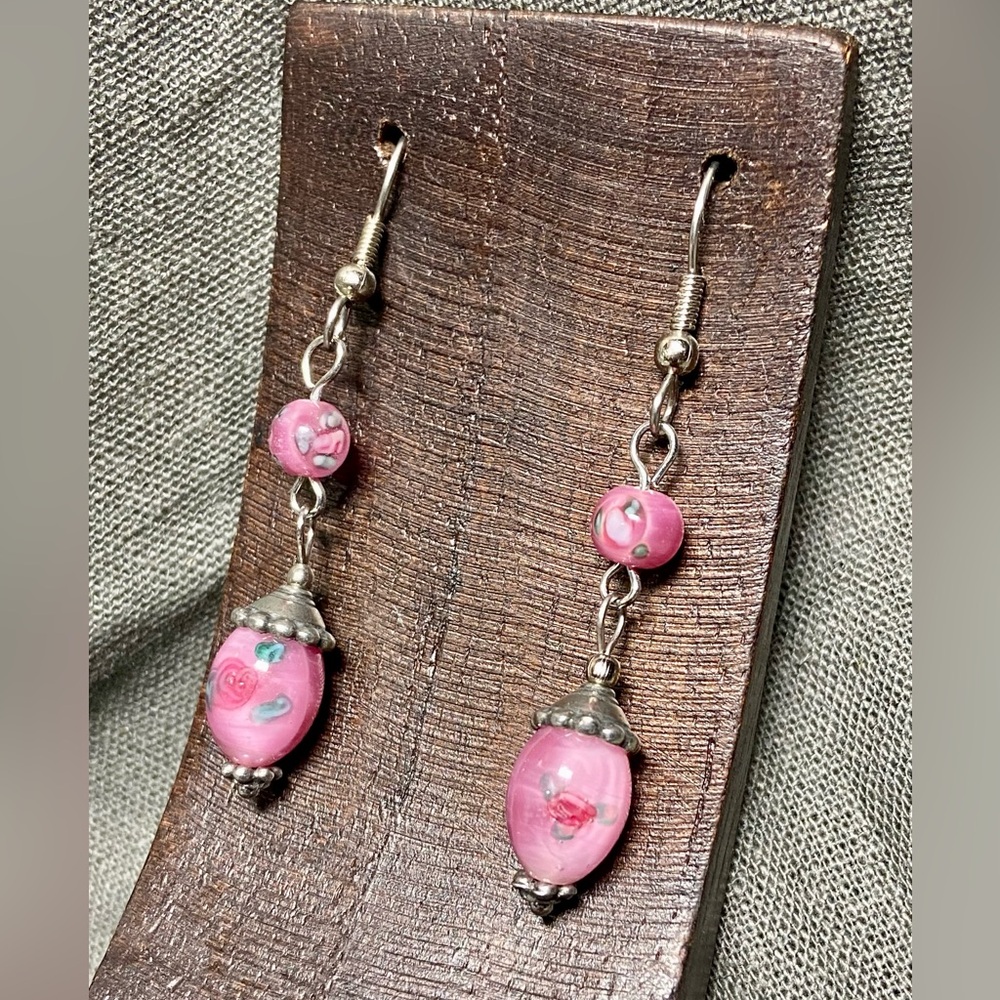 Earrings Glass Lampwork 1980’s Beads Rose Pink Floral Satin